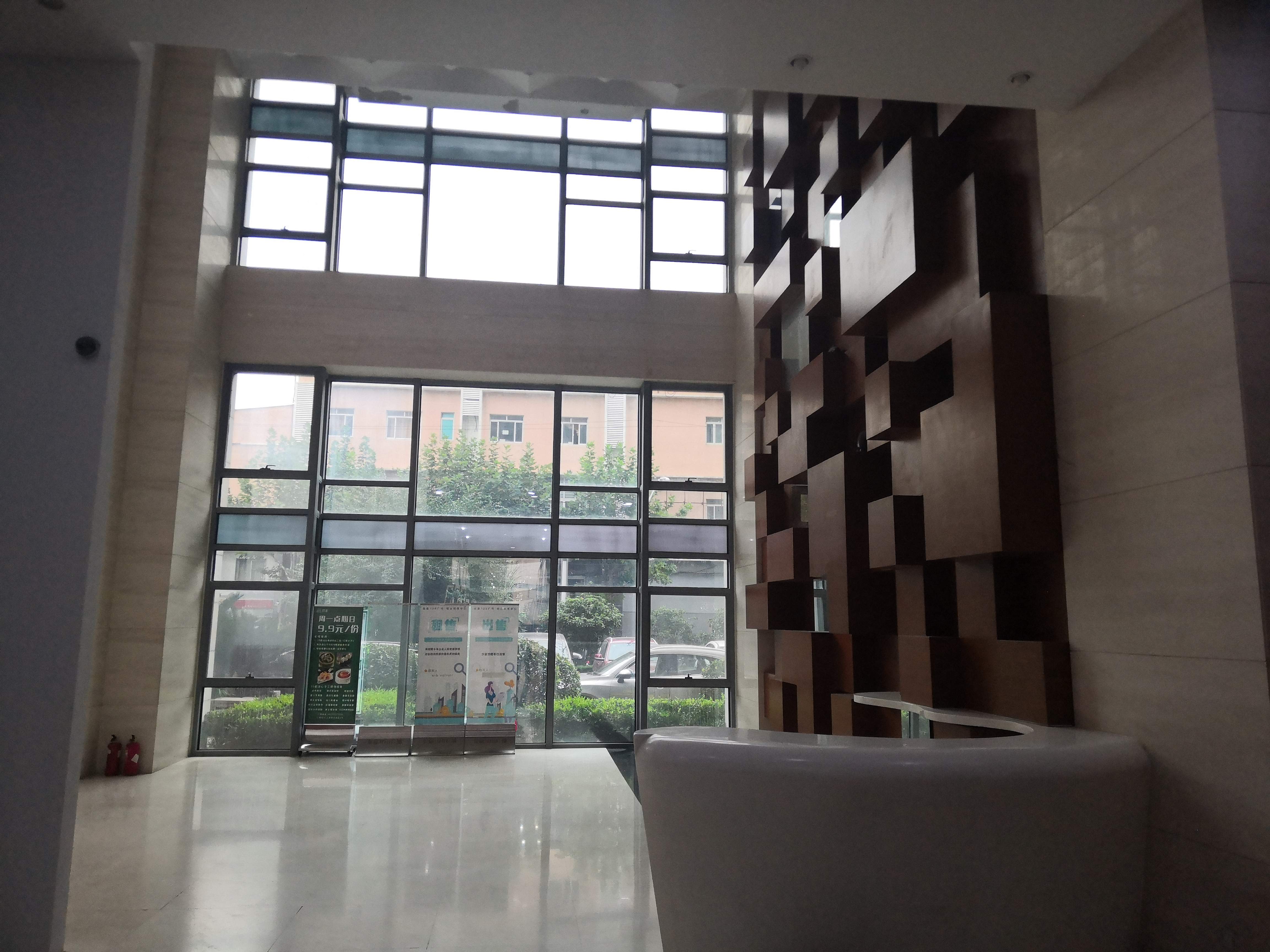 西藏北路金赢108创意广场71平米写字楼出租