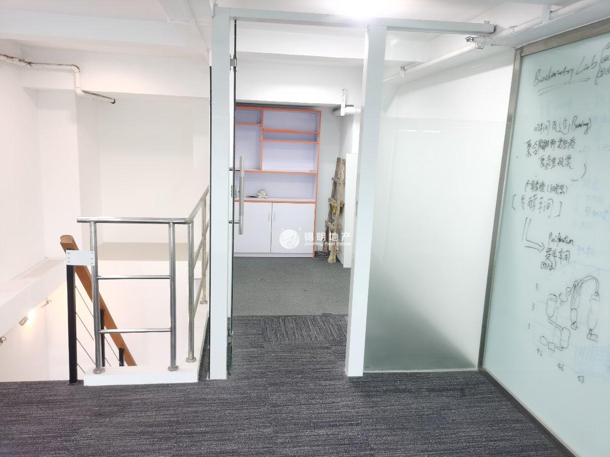 西藏北路金赢108创意广场64平米写字楼出租