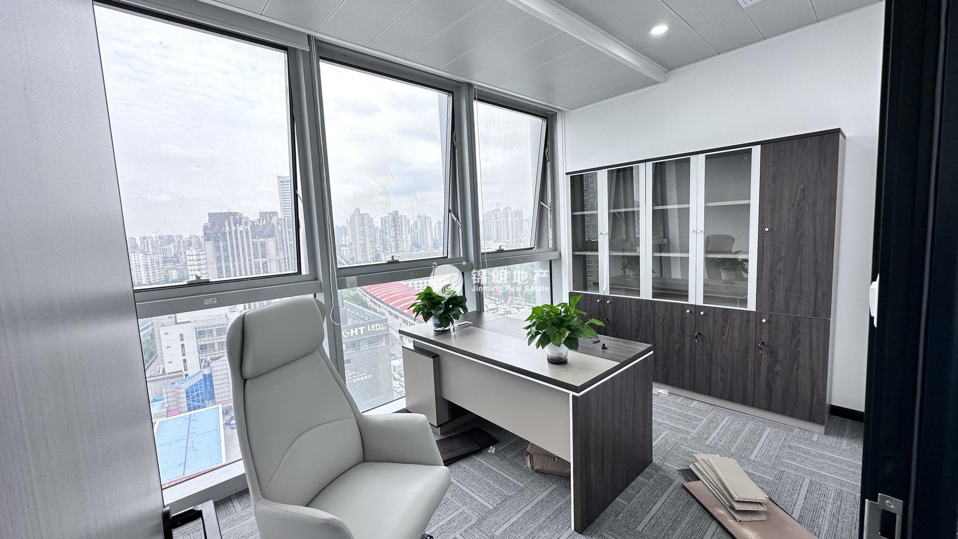 曹杨长城大厦145平米写字楼出租