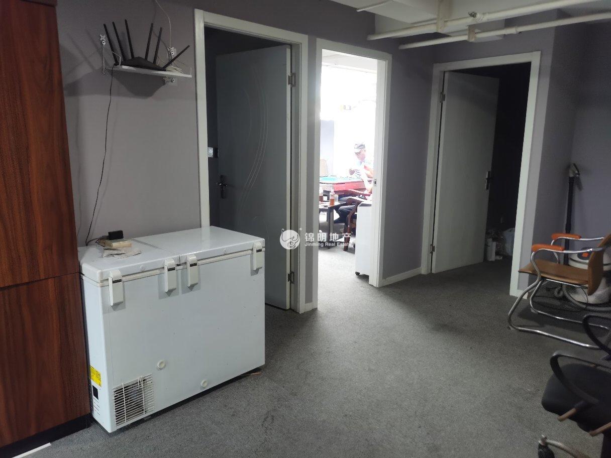 西藏北路金赢108创意广场65平米写字楼出租