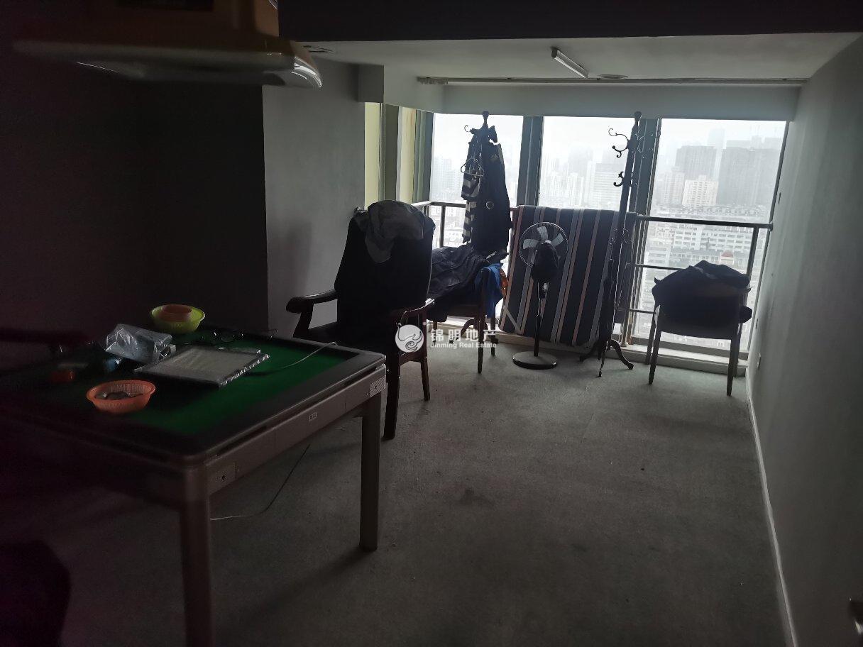 西藏北路金赢108创意广场68平米写字楼出租