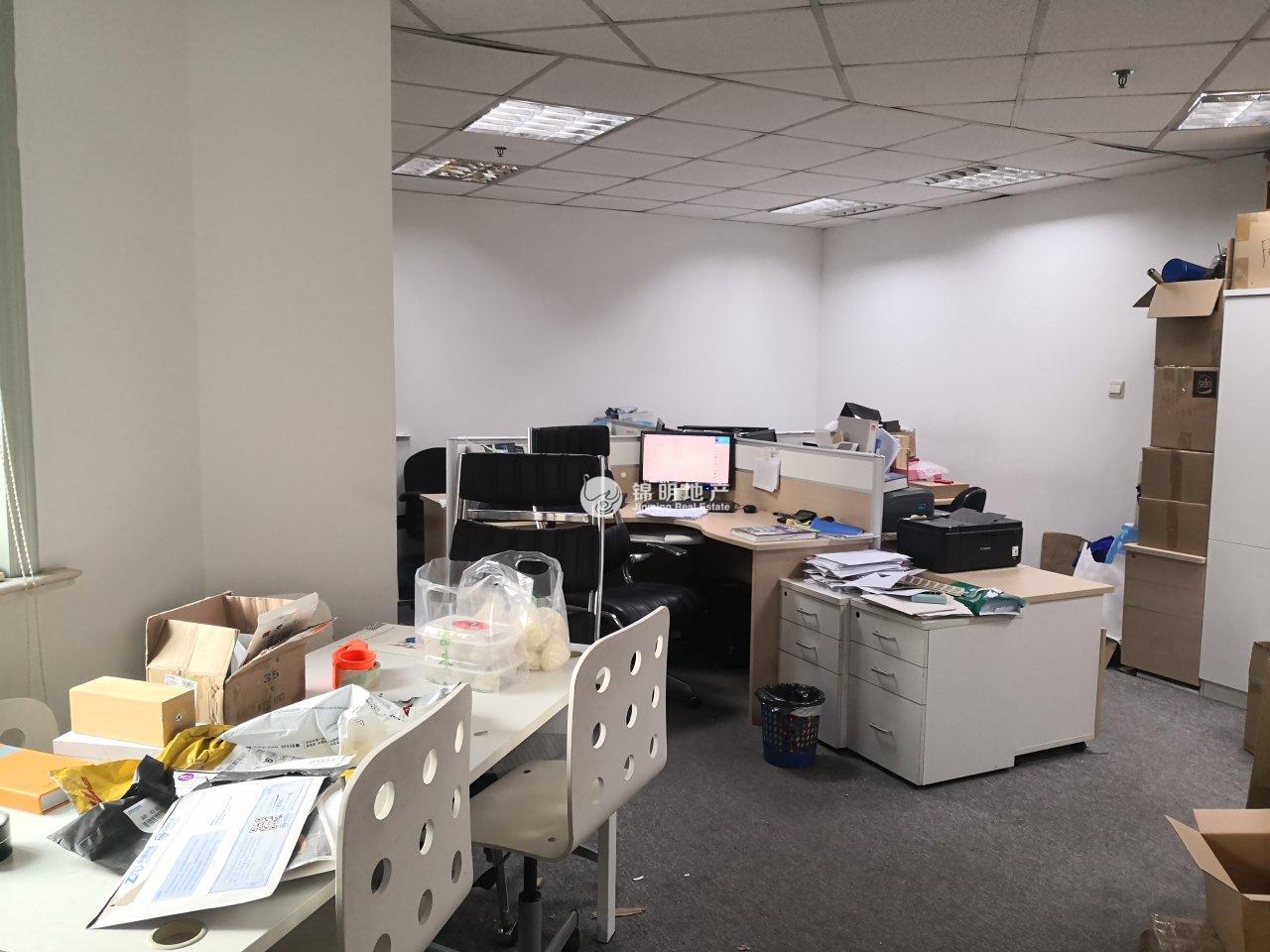 中山公园嘉利大厦71平米写字楼出租