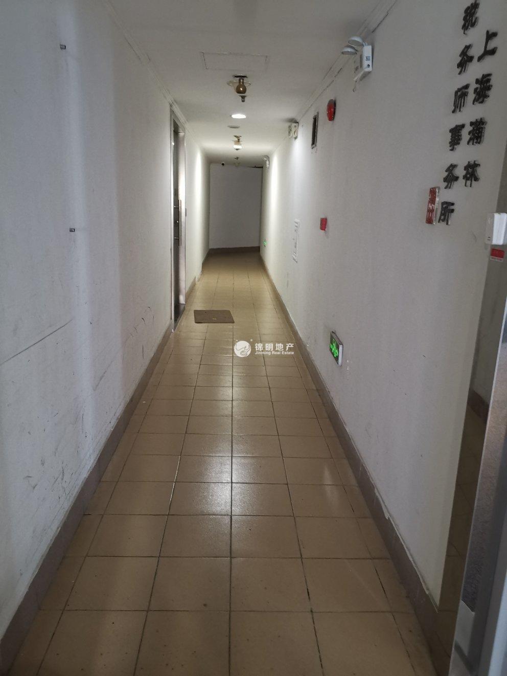 西藏北路申航大厦120平米写字楼出租