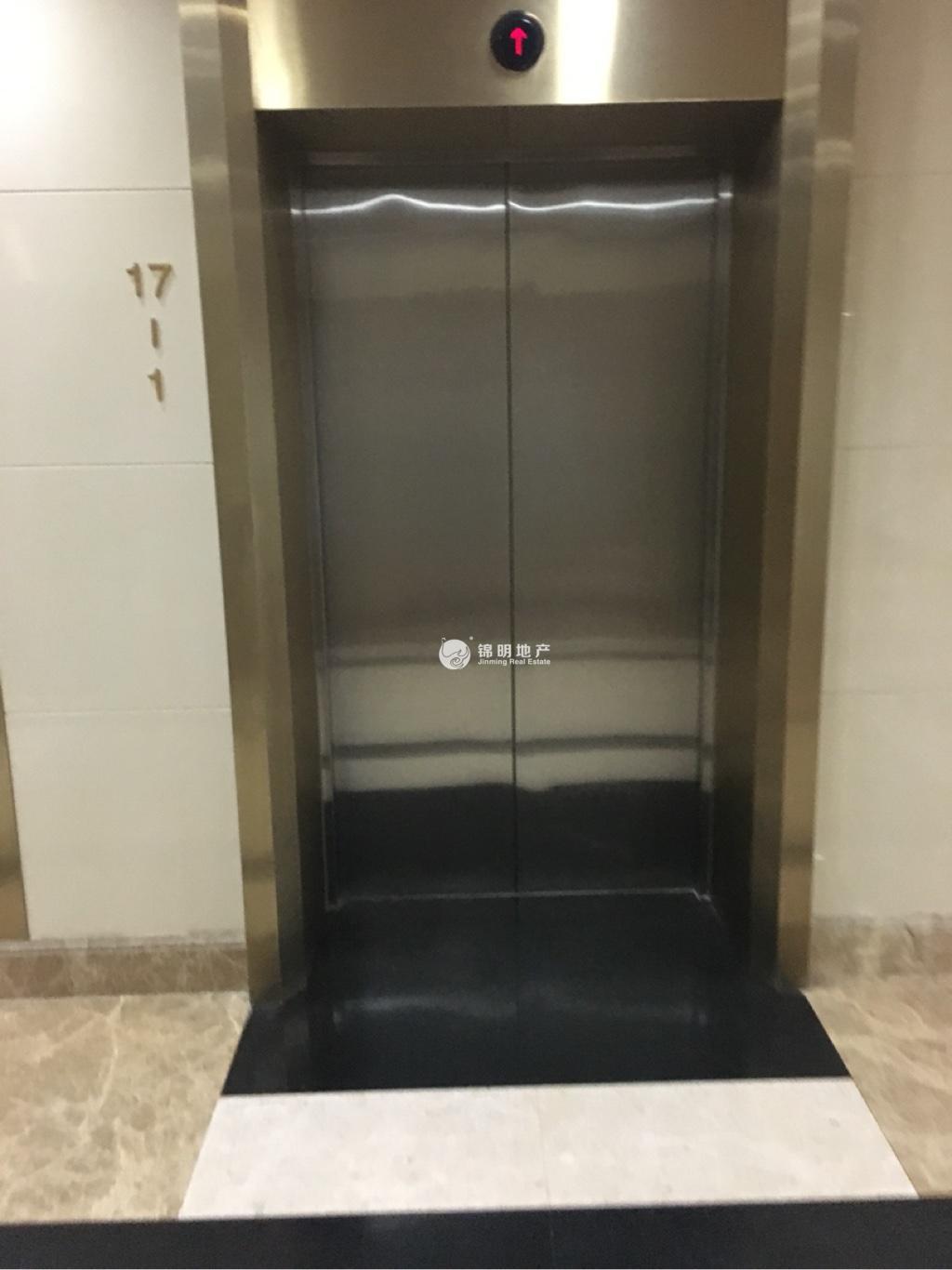 不夜城苏河1号132平米写字楼出租