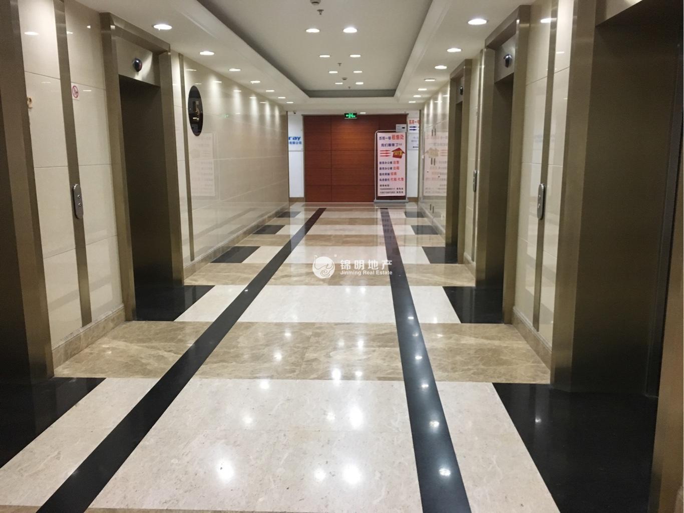 不夜城苏河1号132平米写字楼出租