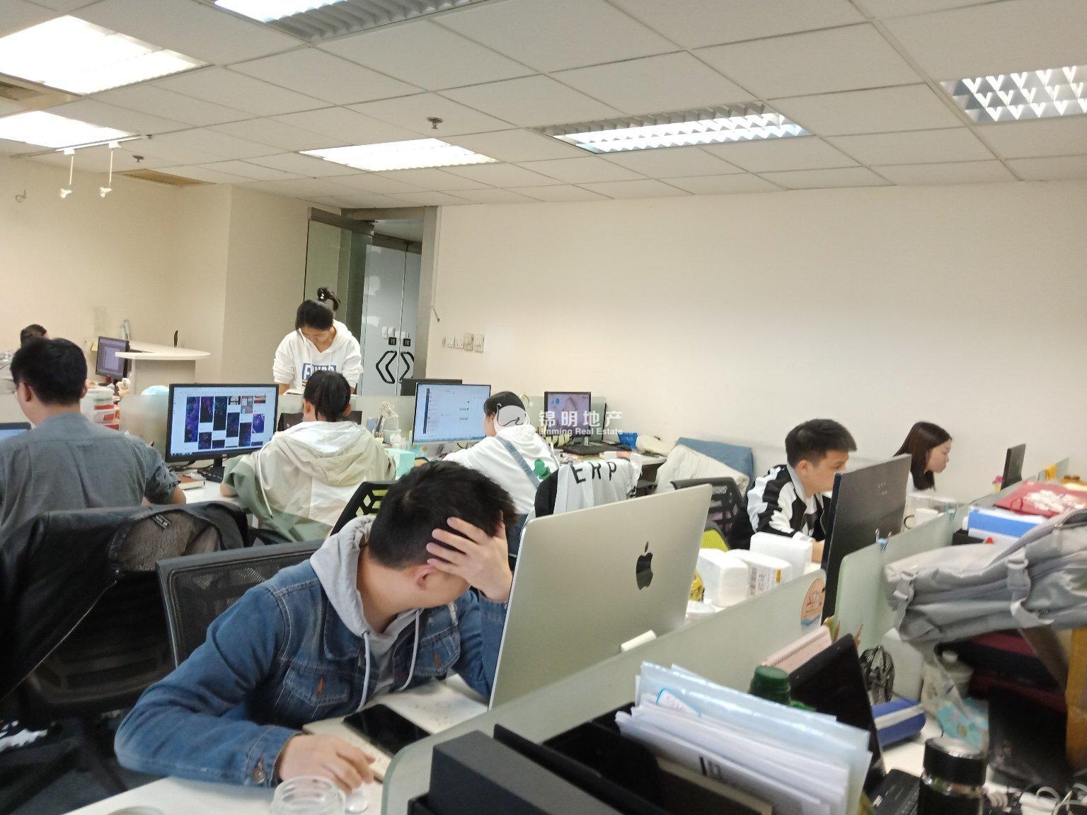 徐家汇兆丰环球大厦97平米写字楼出租