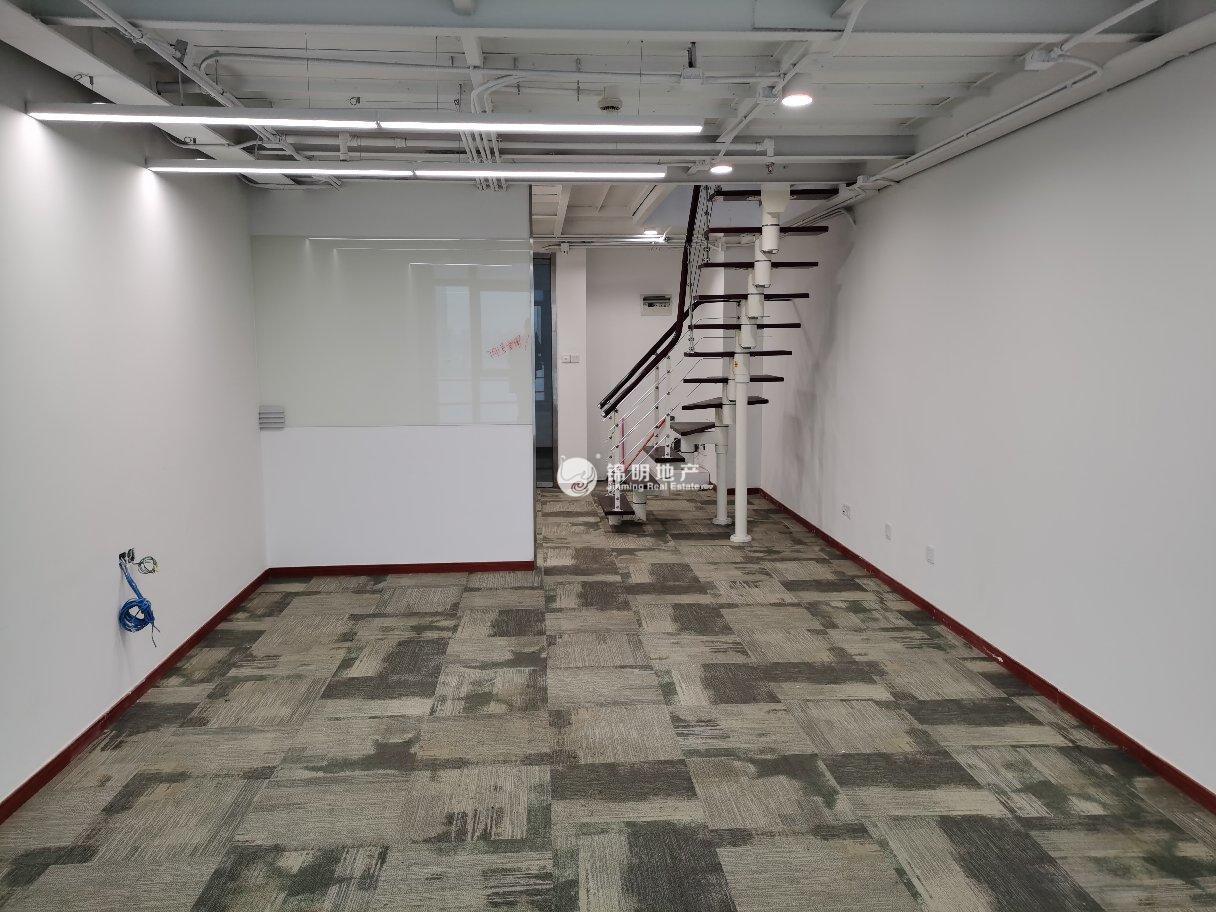 西藏北路金赢108创意广场65平米写字楼出租