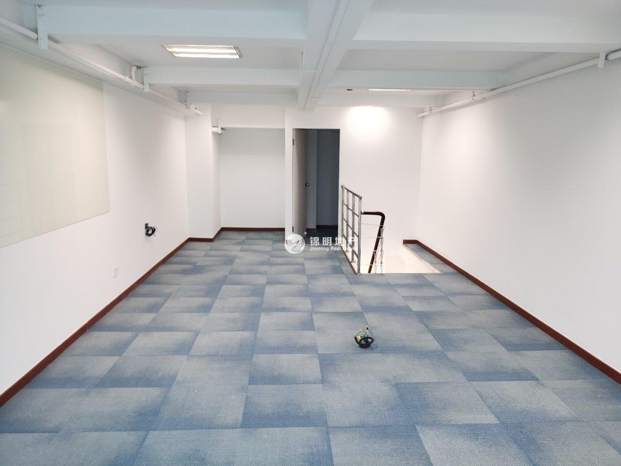 西藏北路金赢108创意广场65平米写字楼出租