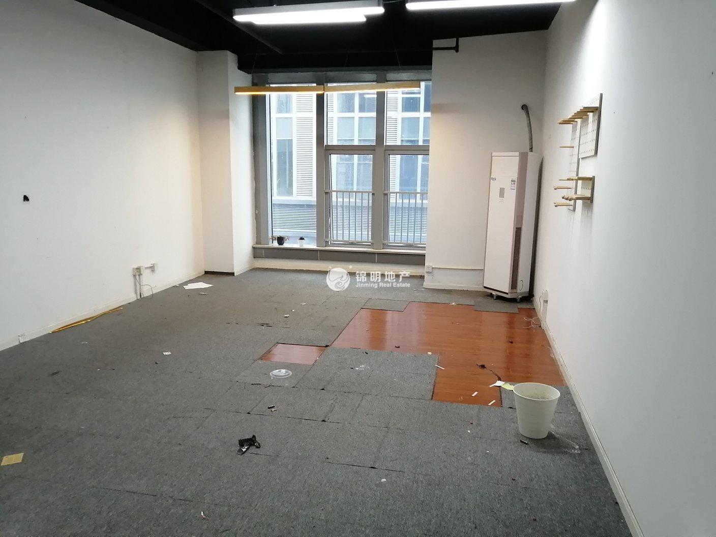 七宝万科七宝国际61平米写字楼出租