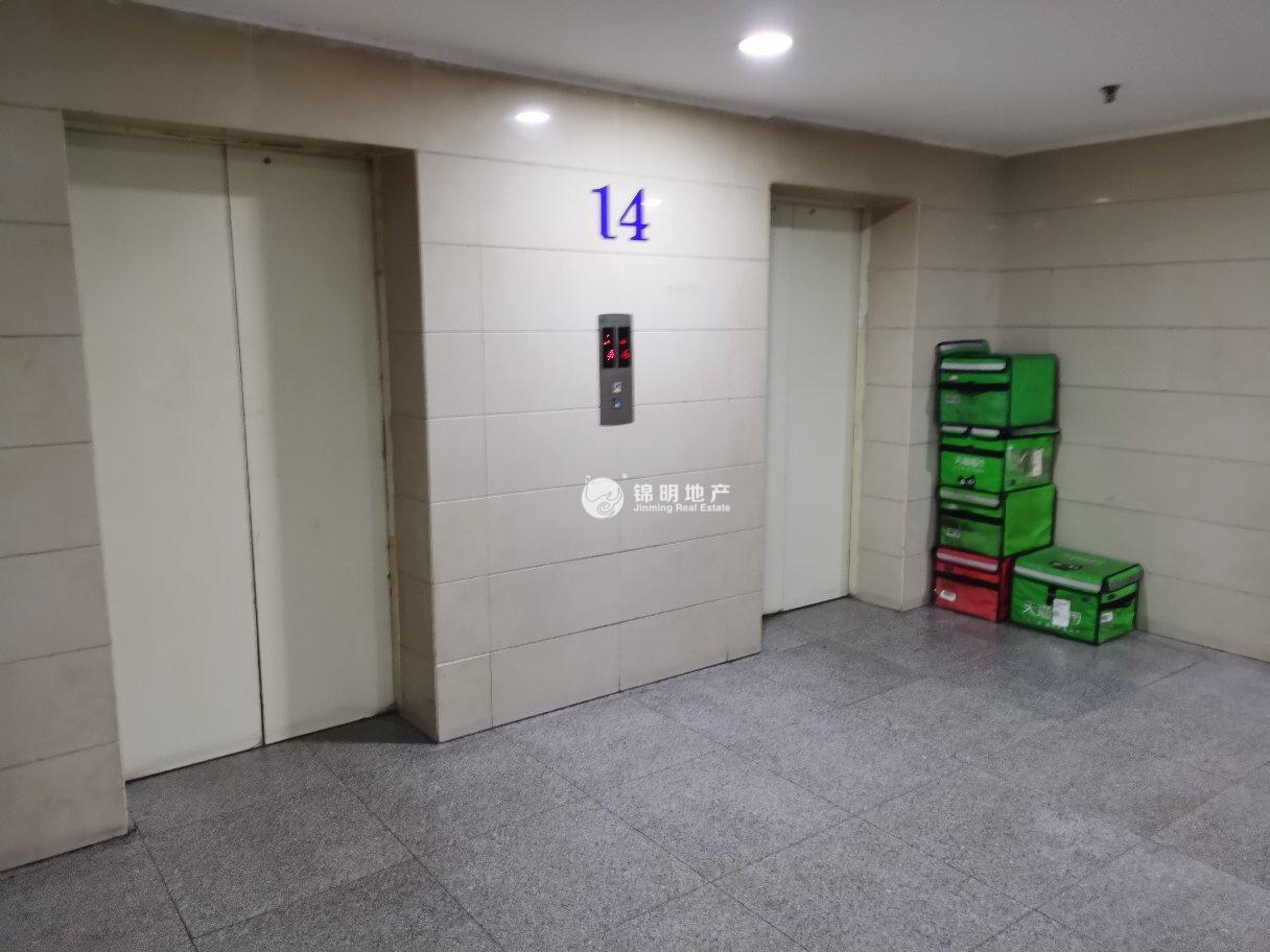 西藏北路申航大厦176平米写字楼出租