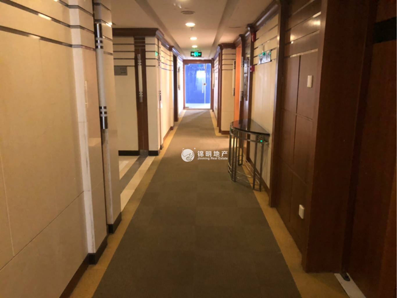 淮海中路淮海中华大厦54平米写字楼出租