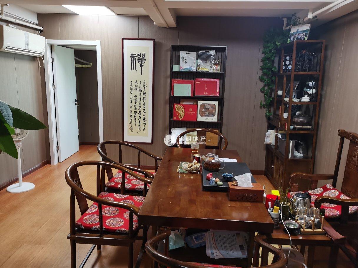 西藏北路金赢108创意广场64平米写字楼出租