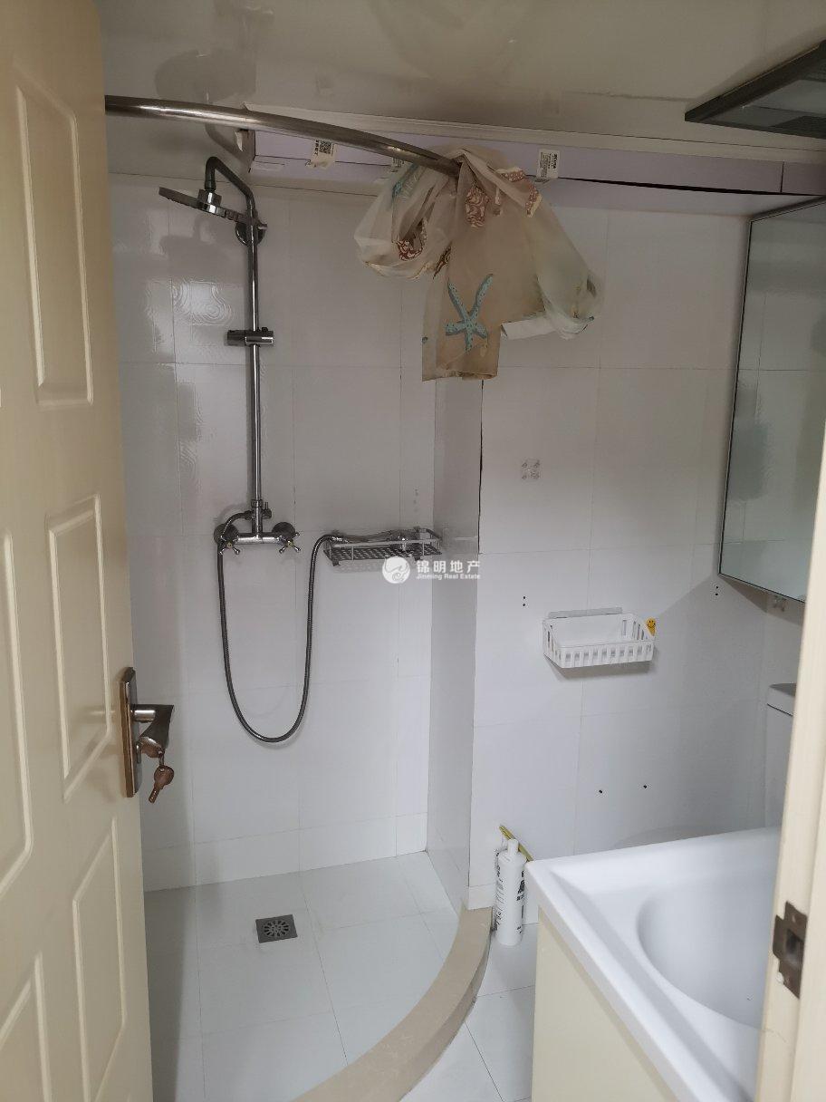 西藏北路金赢108创意广场64平米写字楼出租