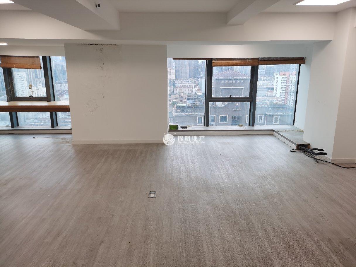 西藏北路金赢108创意广场64平米写字楼出租