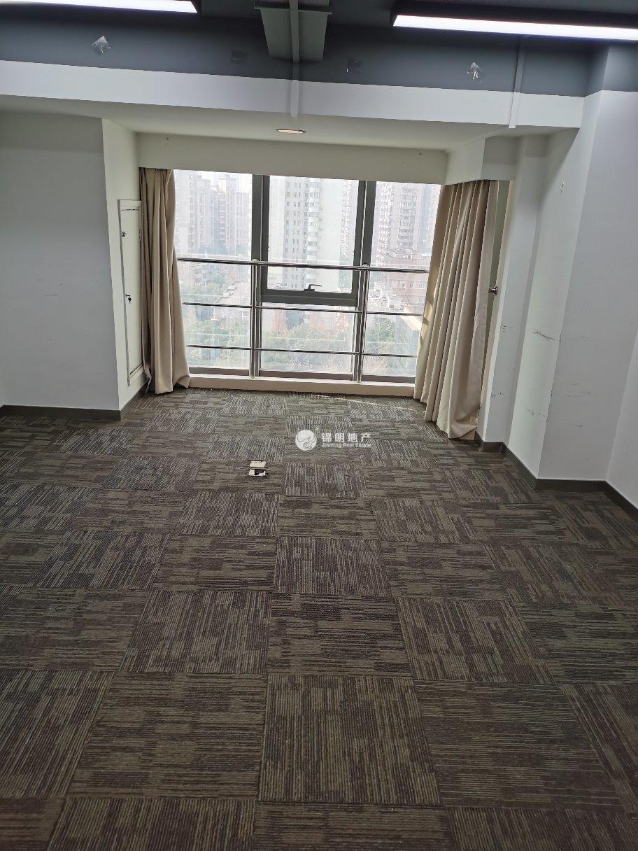 西藏北路金赢108创意广场62平米写字楼出租