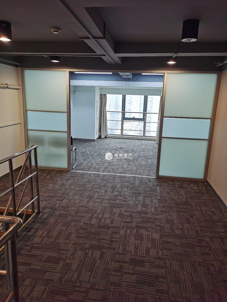 西藏北路金赢108创意广场62平米写字楼出租