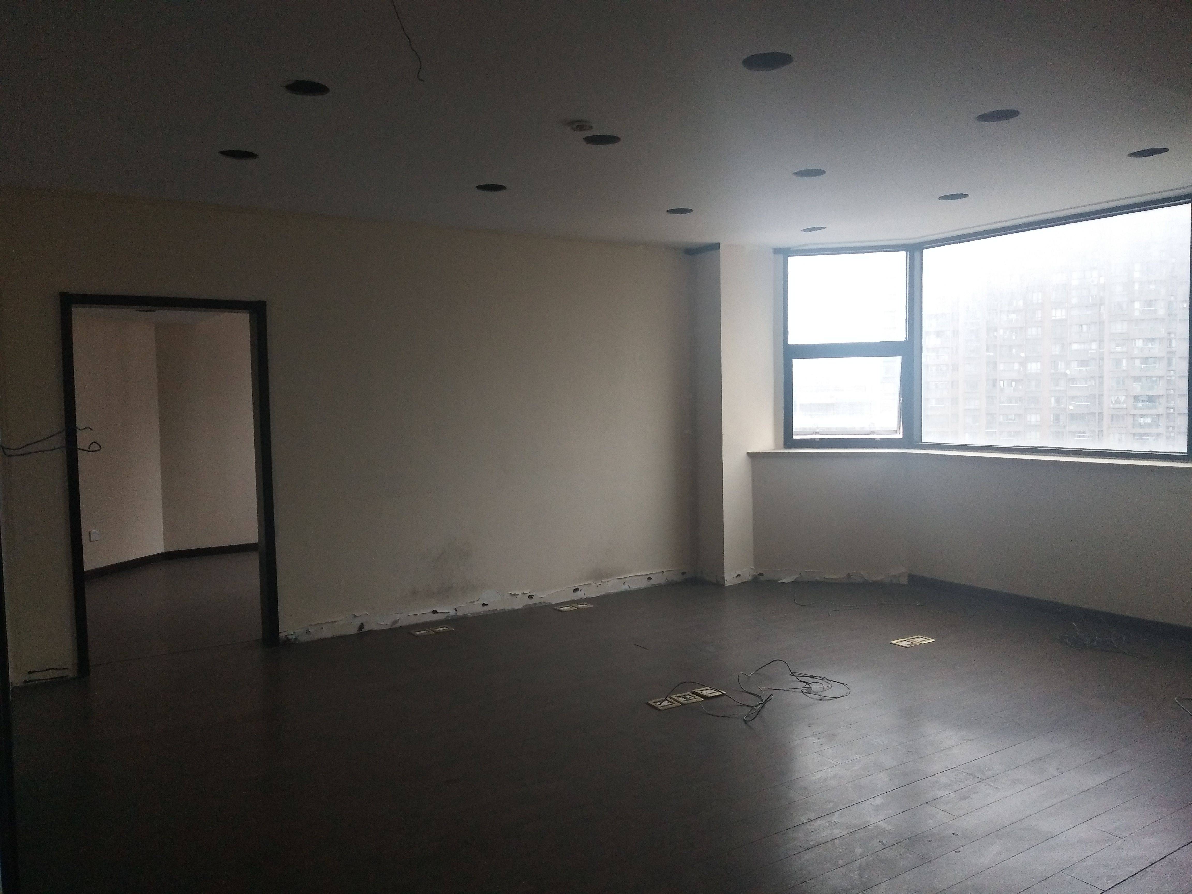 四川北路永融企业中心237平米写字楼出租