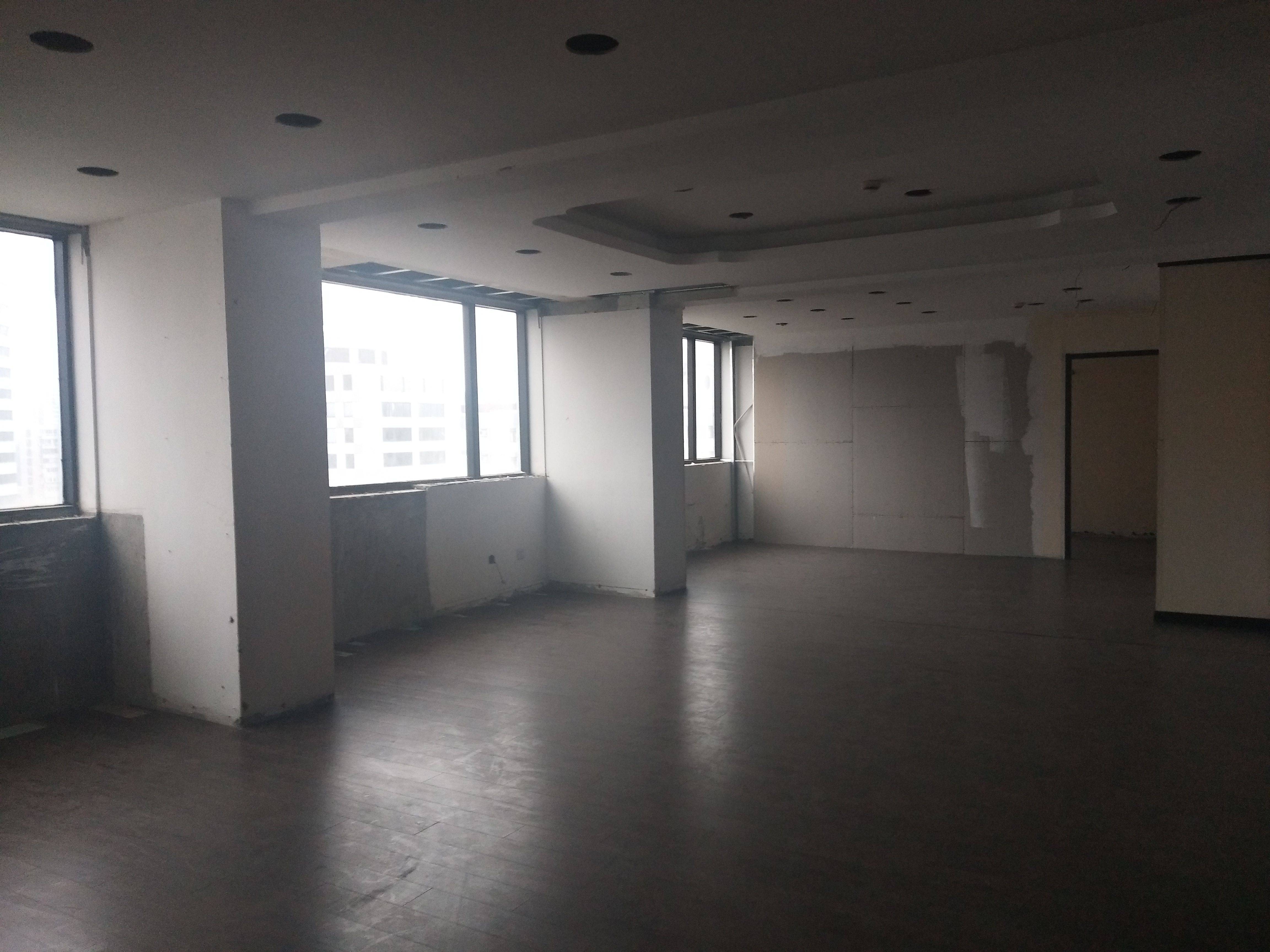 四川北路永融企业中心237平米写字楼出租