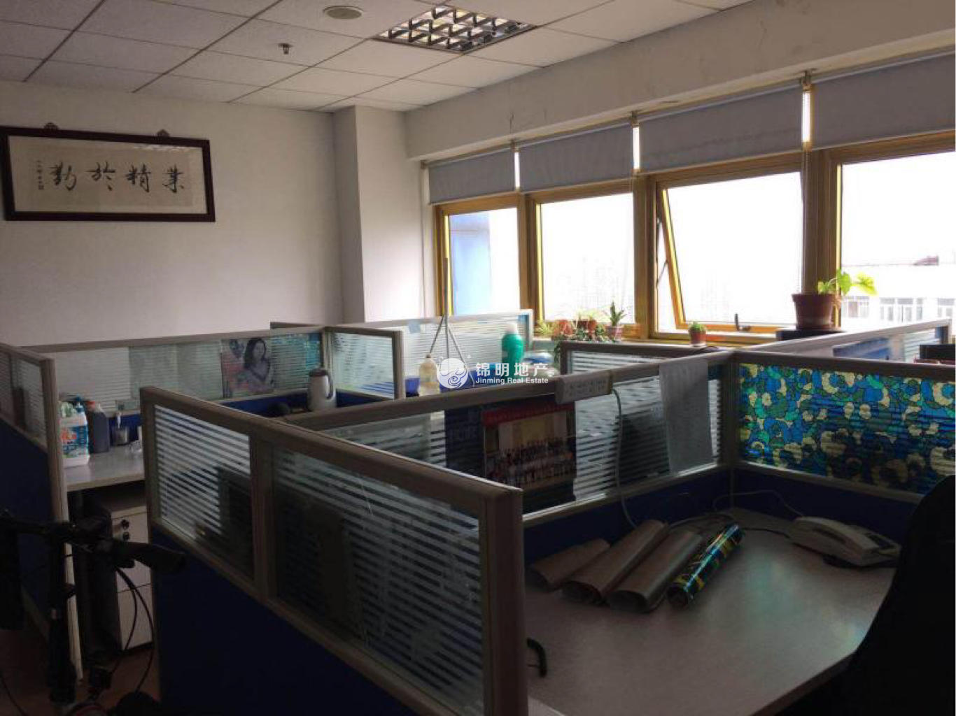 不夜城云华科技大厦64平米写字楼出租