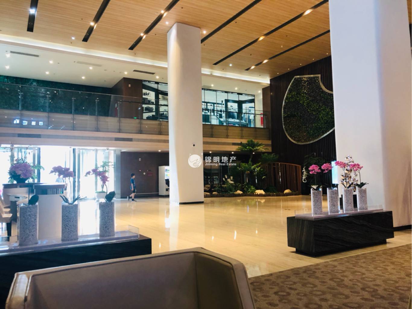 莘庄世宏金源中心112平米写字楼出租