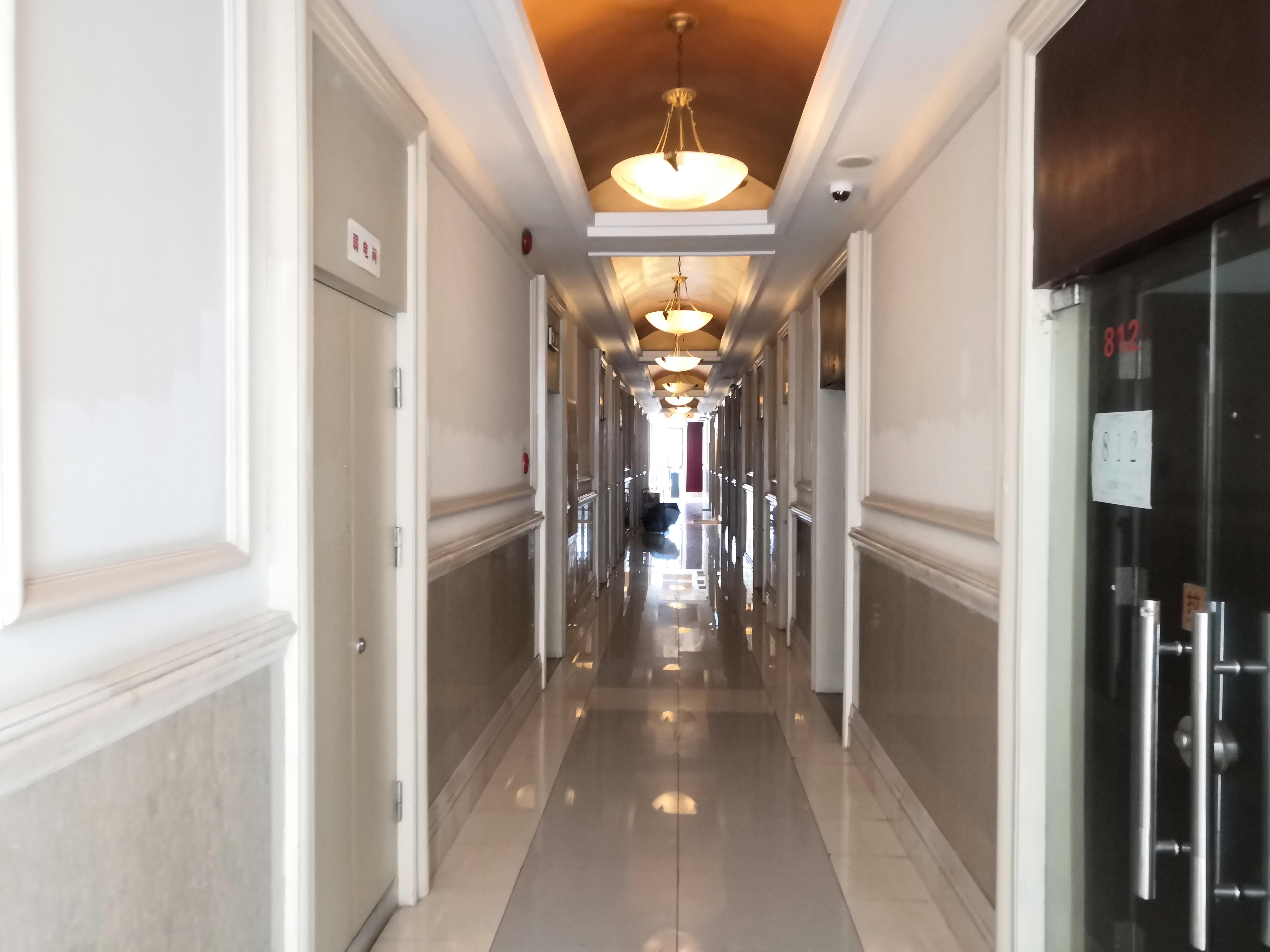 长寿路圣天地商务楼72平米写字楼出租