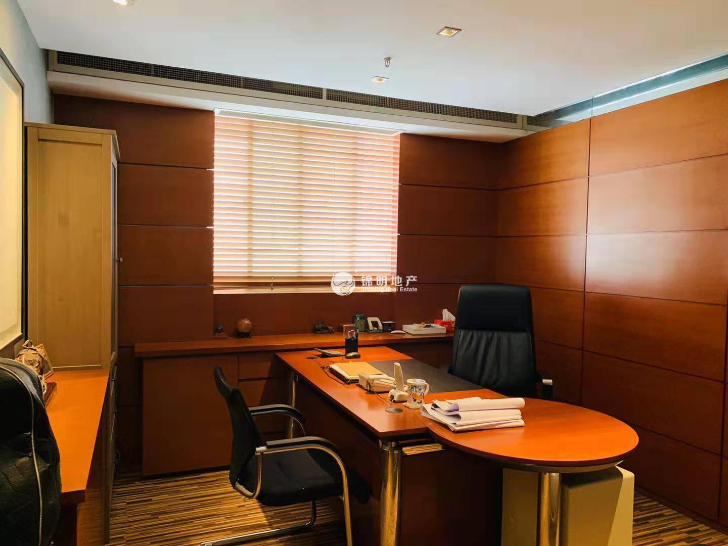 南京西路申银发展大厦125平米写字楼出租