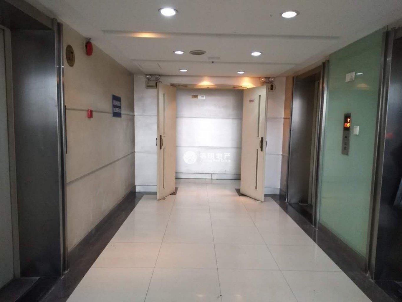 南京西路申银发展大厦125平米写字楼出租