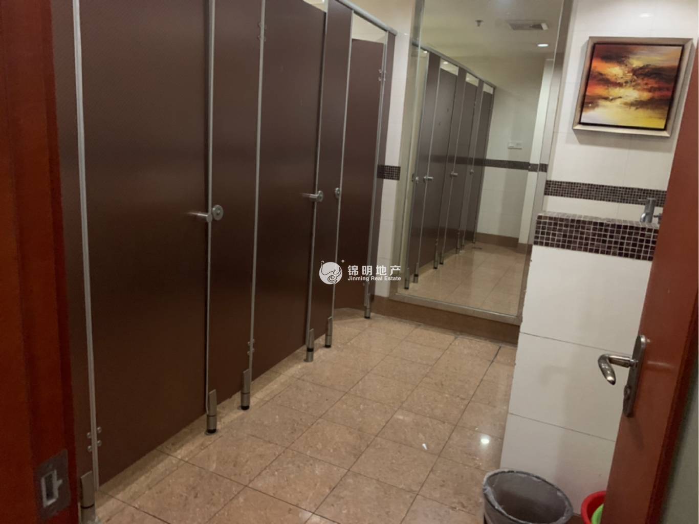 不夜城苏河1号213平米写字楼出租