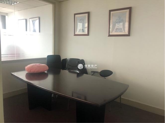 淮海中路恒积大厦127平米写字楼出租