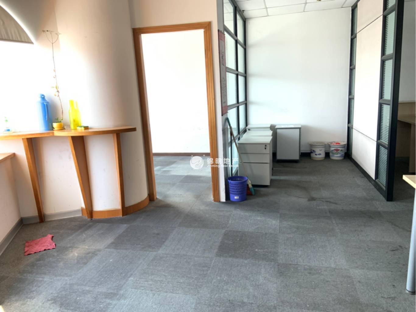 曹杨中关村科技大厦104平米写字楼出租