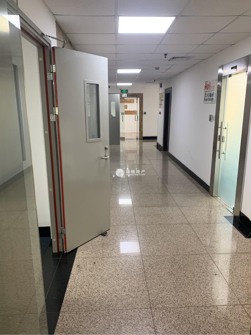 虹桥天虹大楼314平米写字楼出租