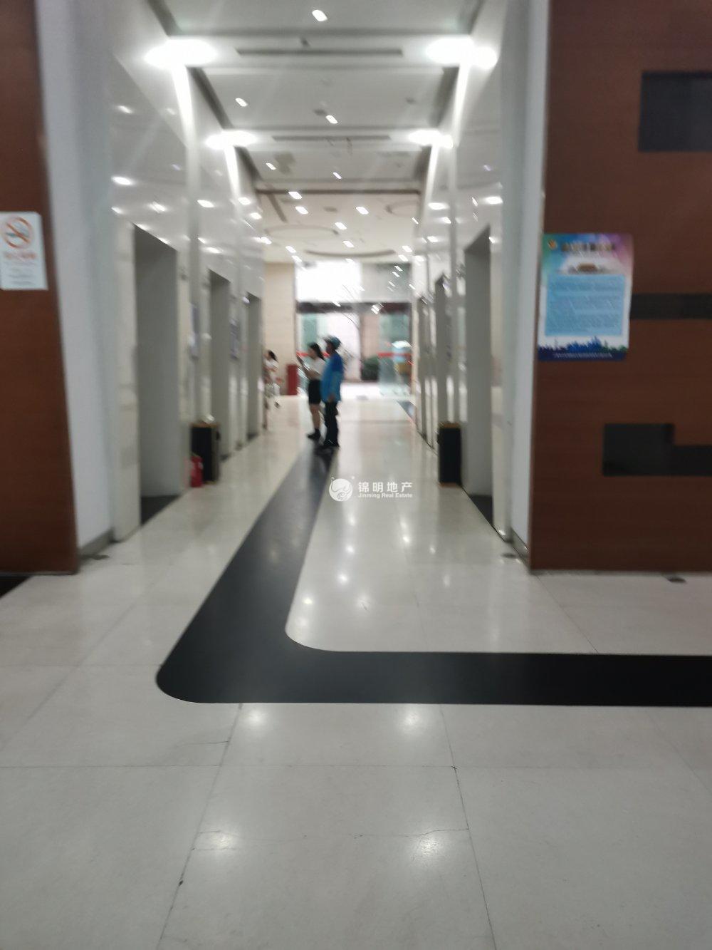 西藏北路金赢108创意广场68平米写字楼出租