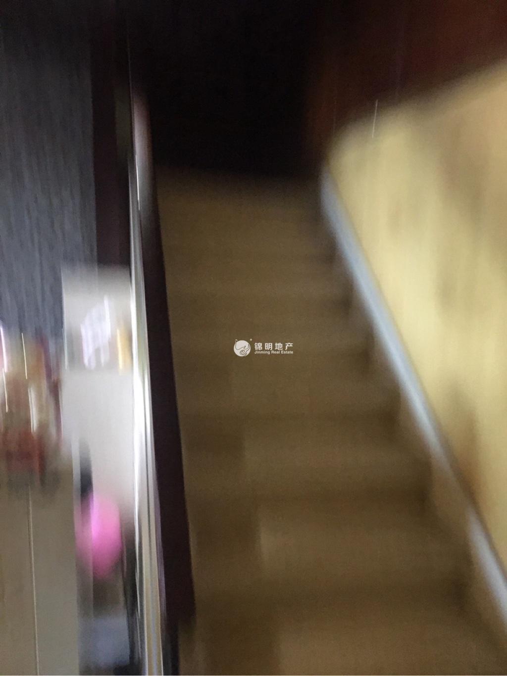 莘庄绿地蓝海54平米写字楼出租