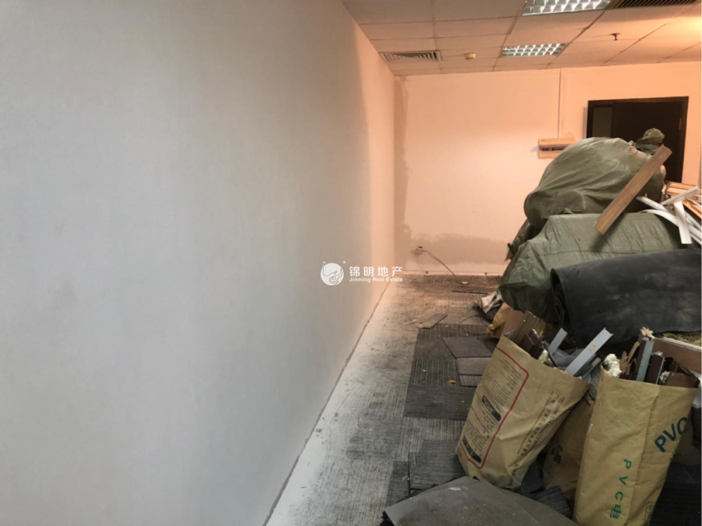 打浦桥金玉兰广场149平米写字楼出租