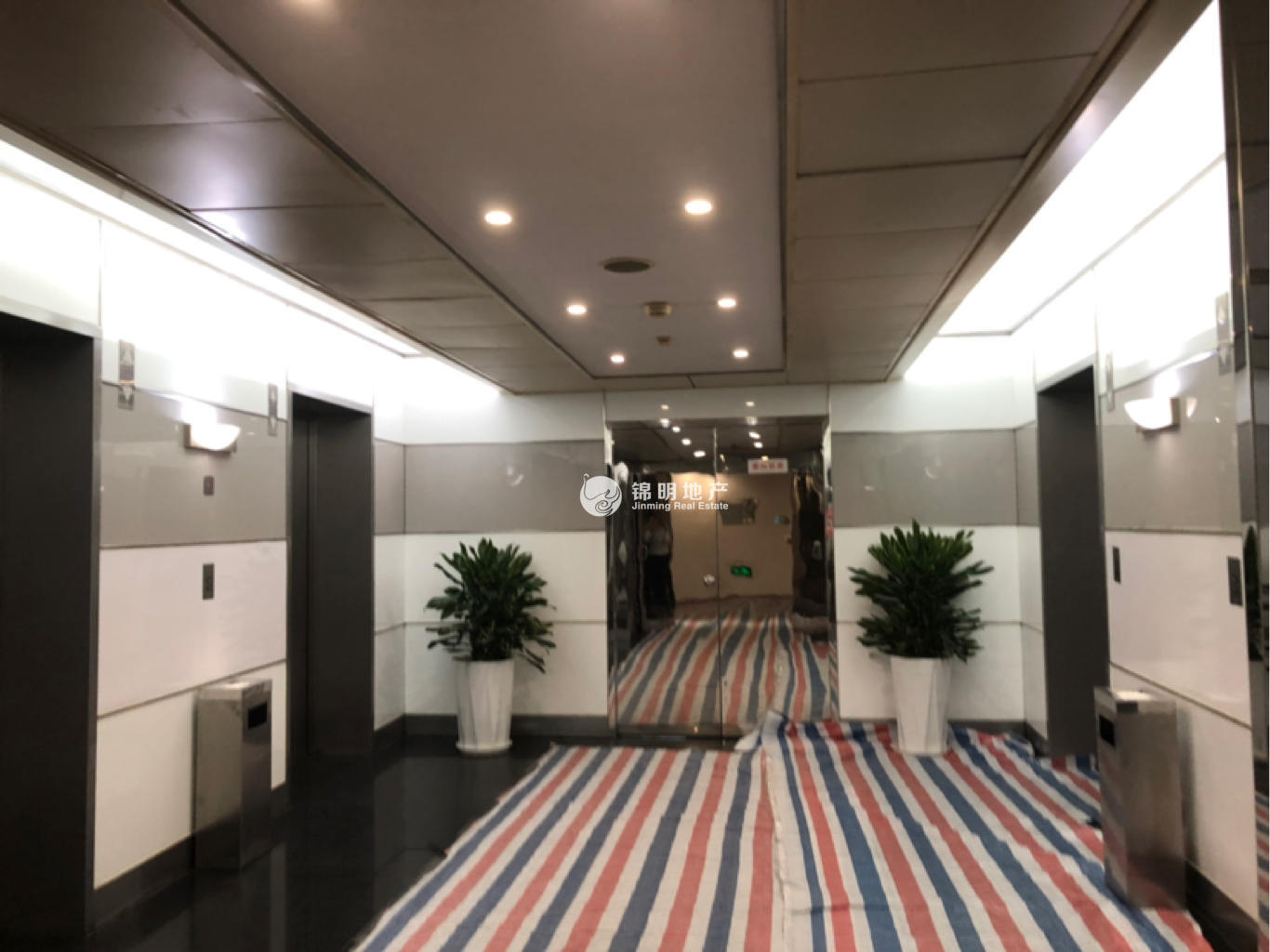 打浦桥金玉兰广场149平米写字楼出租