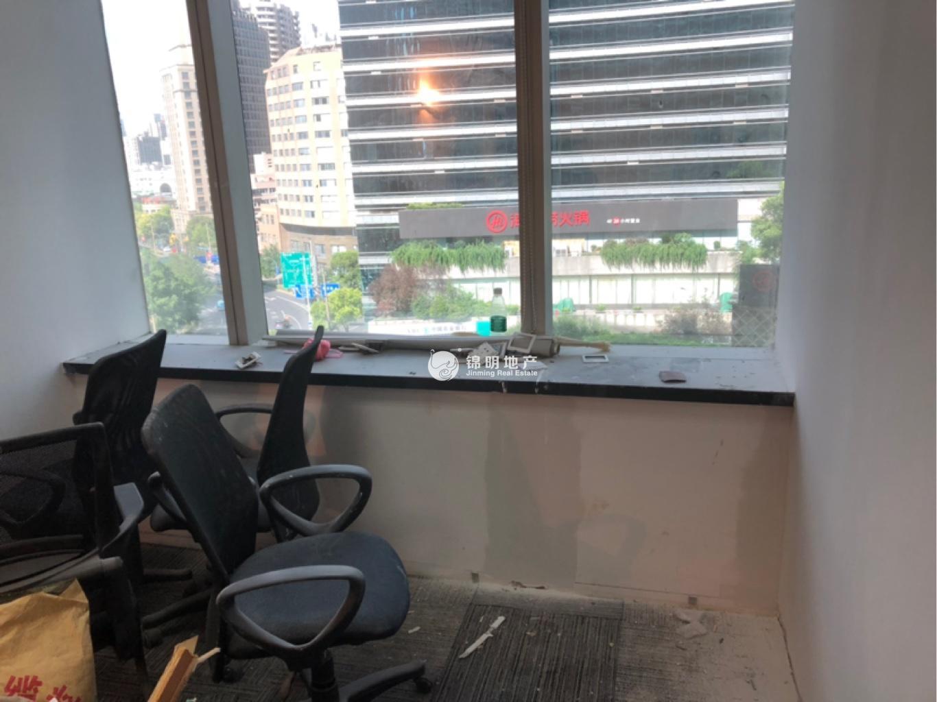 打浦桥金玉兰广场149平米写字楼出租