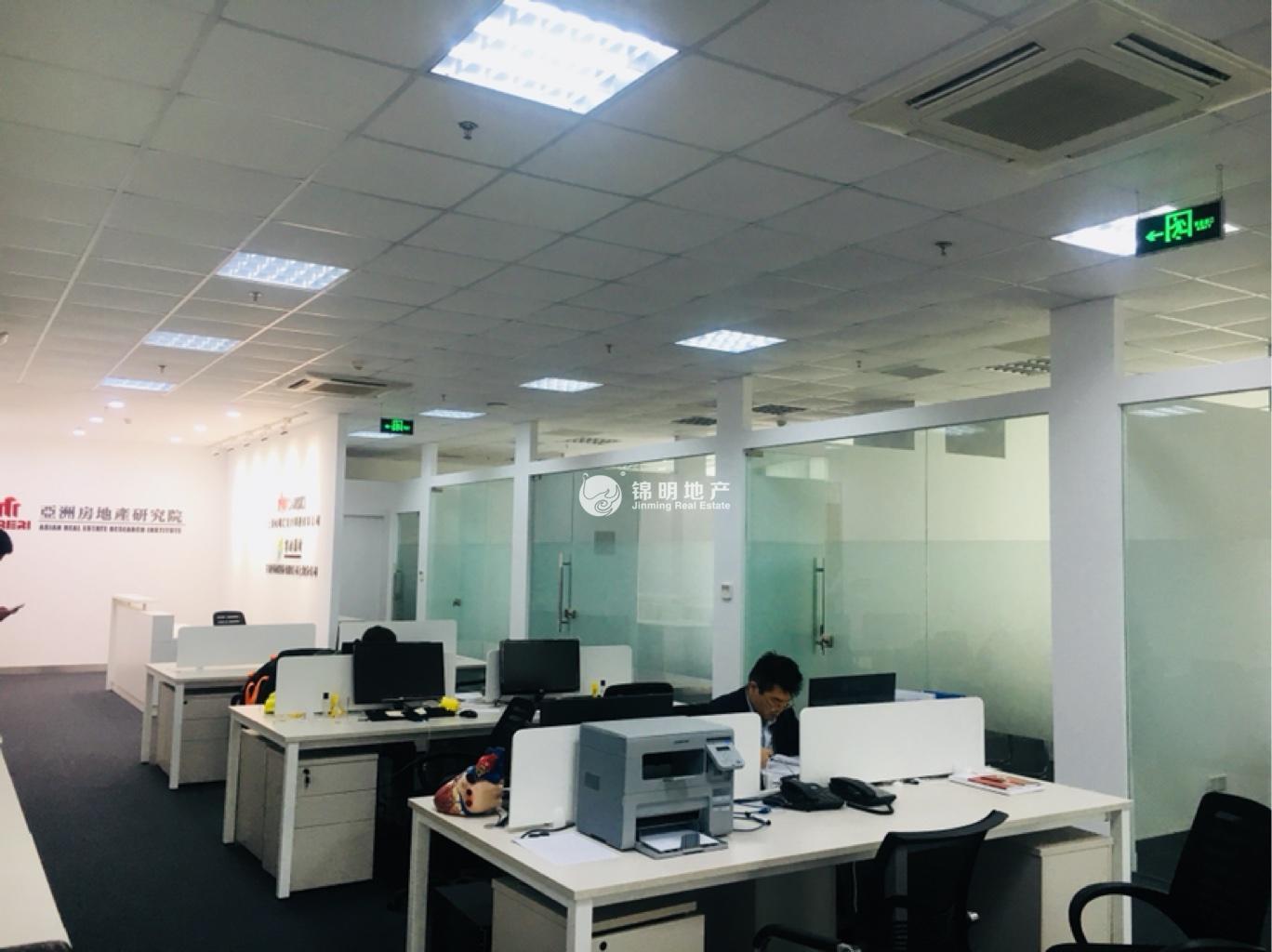 上海南站徐汇万科中心330平米写字楼出租