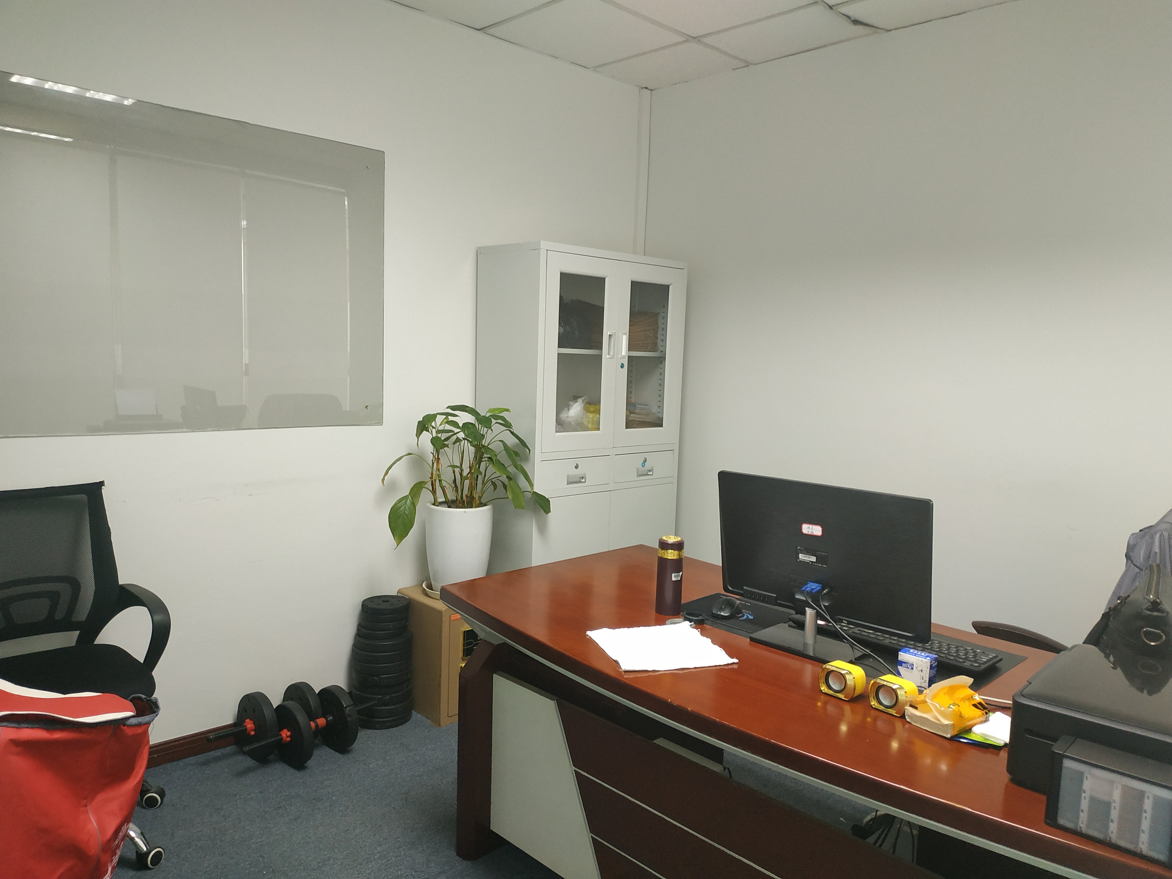 淮海中路恒积大厦116平米写字楼出租