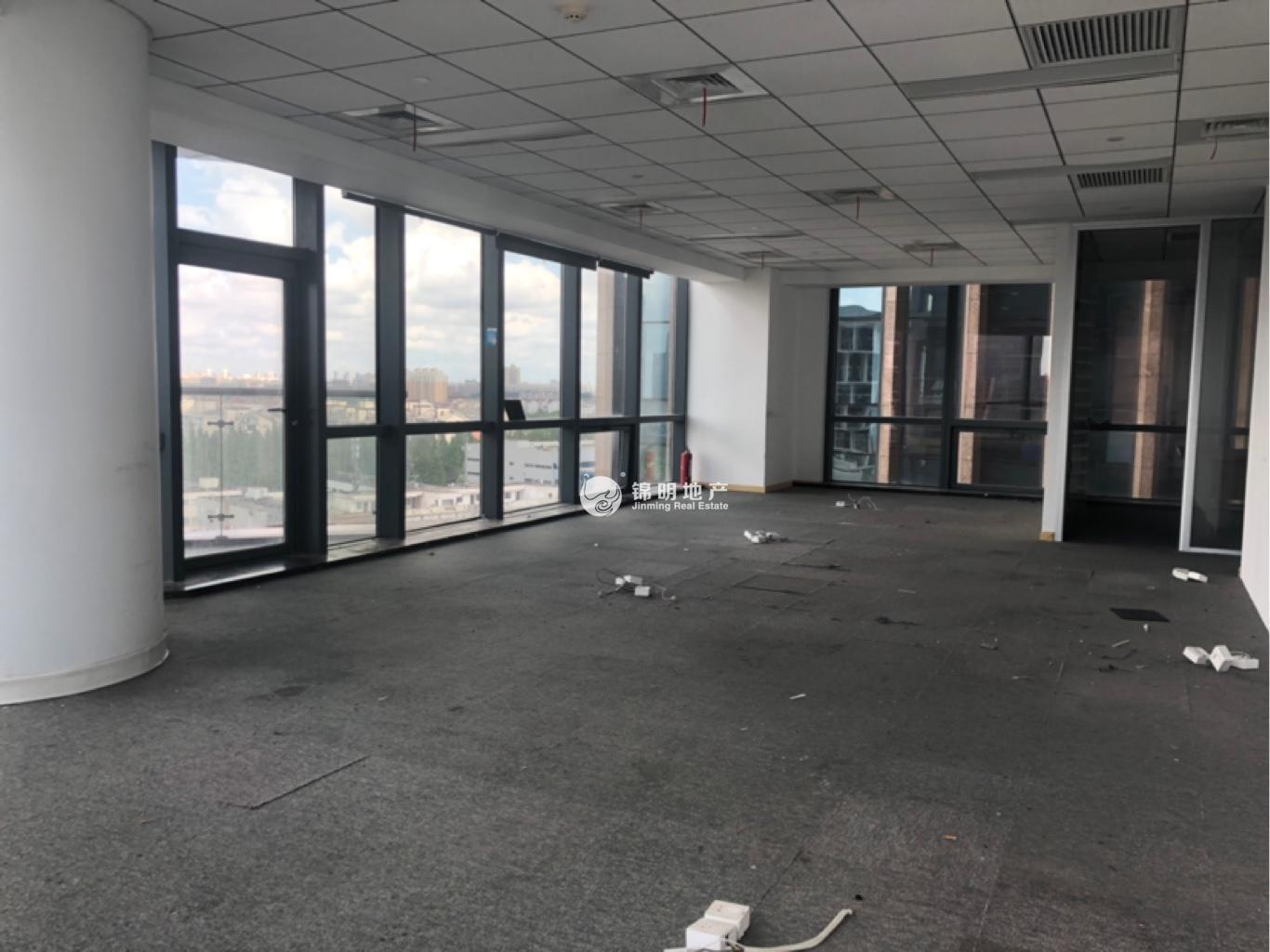 莘庄世宏金源中心152平米写字楼出租