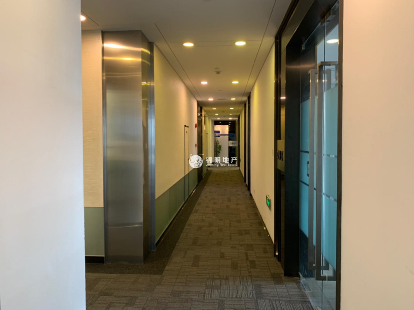 龙华上海绿地中心一期276平米写字楼出租