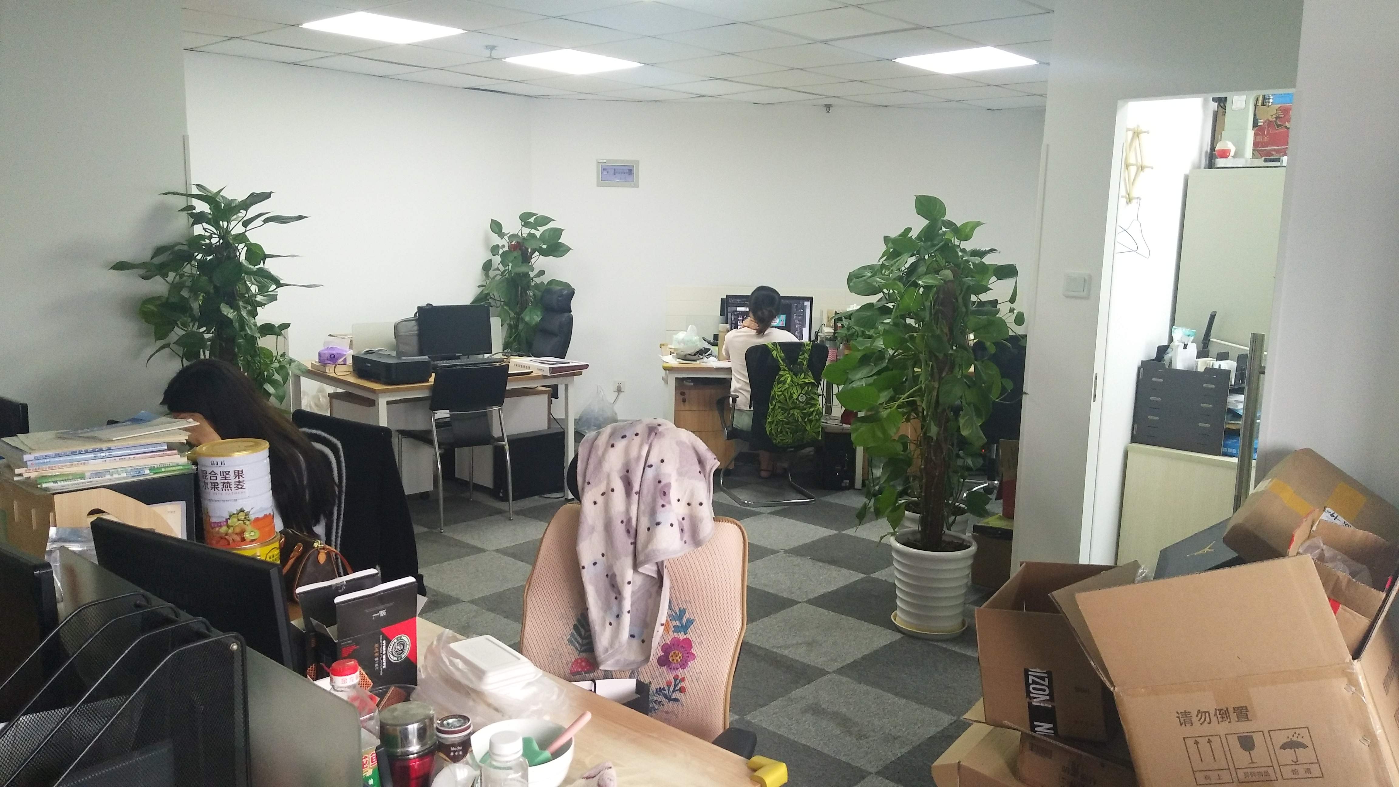 鞍山远洋广场103平米写字楼出租