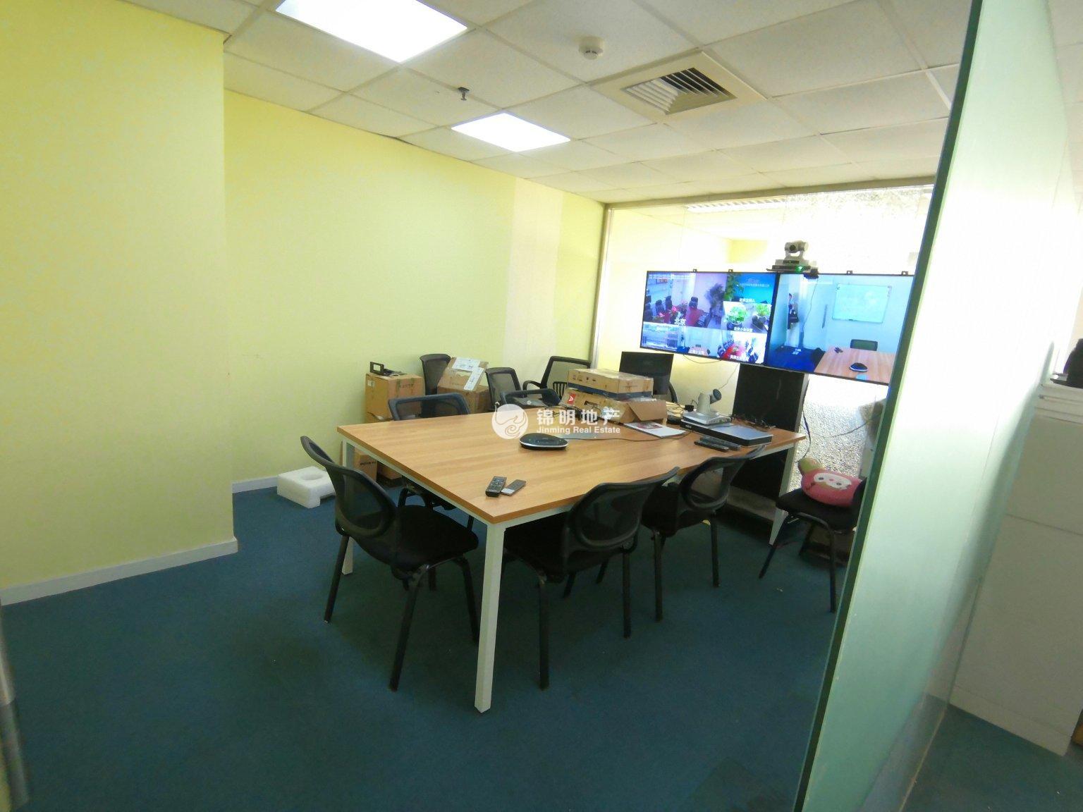 徐家汇兆丰环球大厦97平米写字楼出租