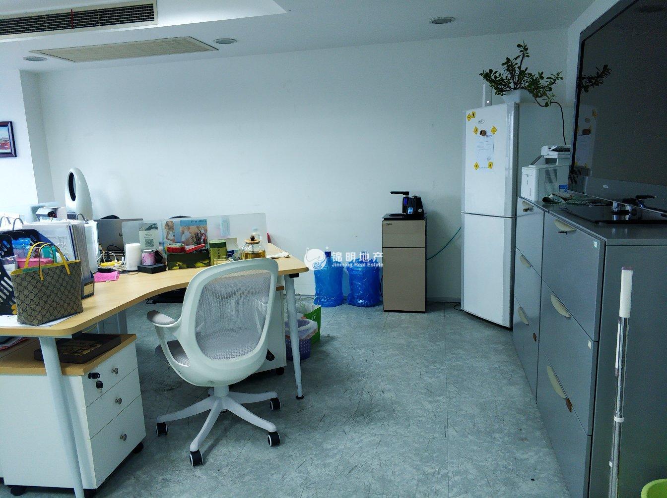 中山公园舜元企业发展大厦81平米写字楼出租