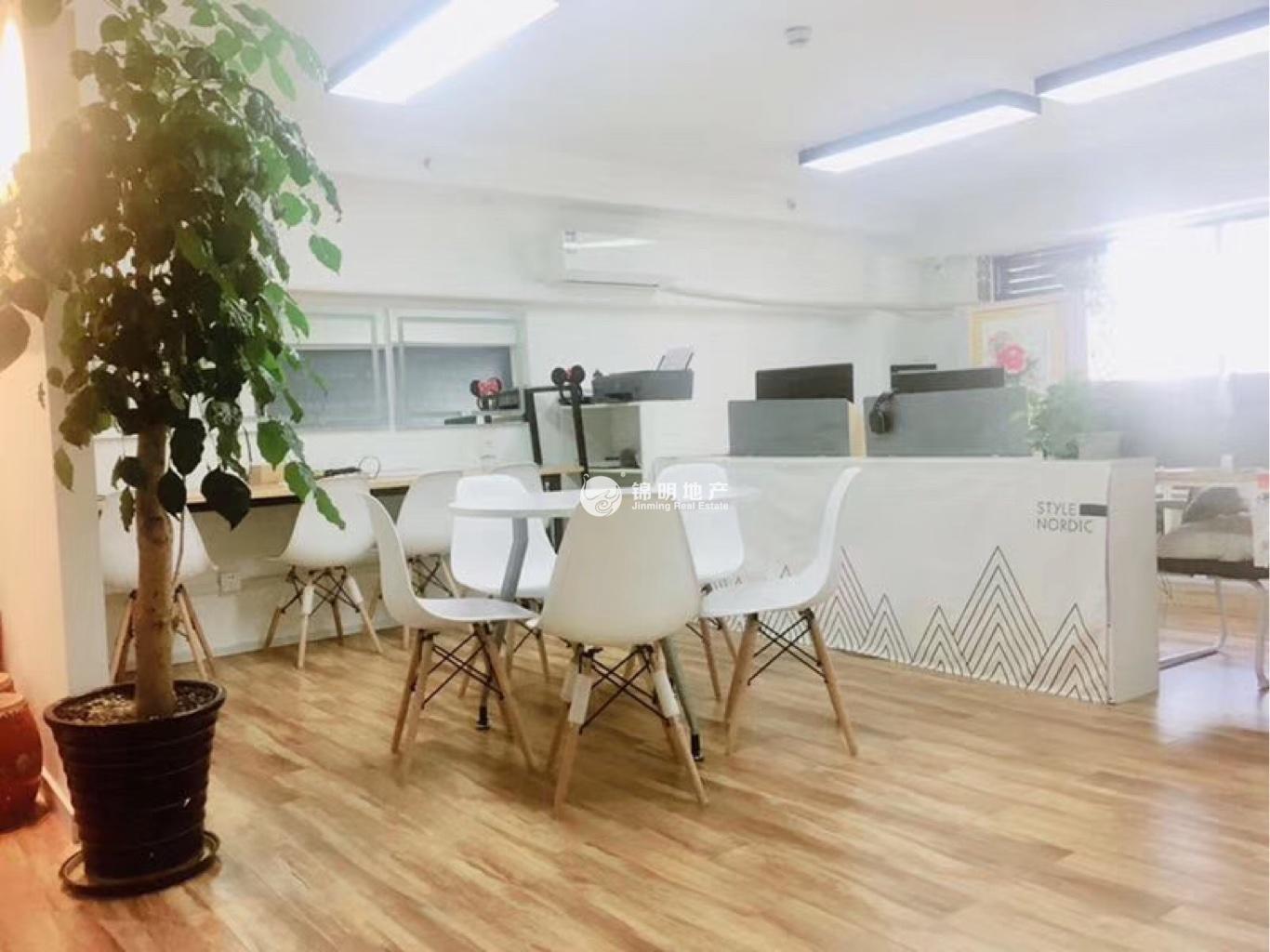 中山公园虹桥世家花园117平米写字楼出租