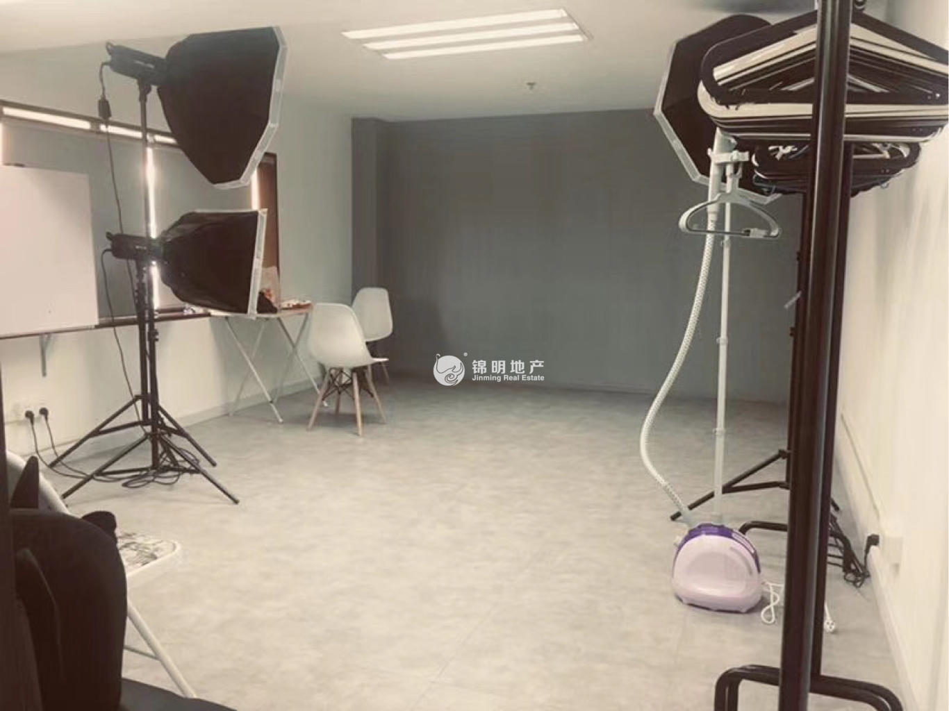 中山公园虹桥世家花园117平米写字楼出租