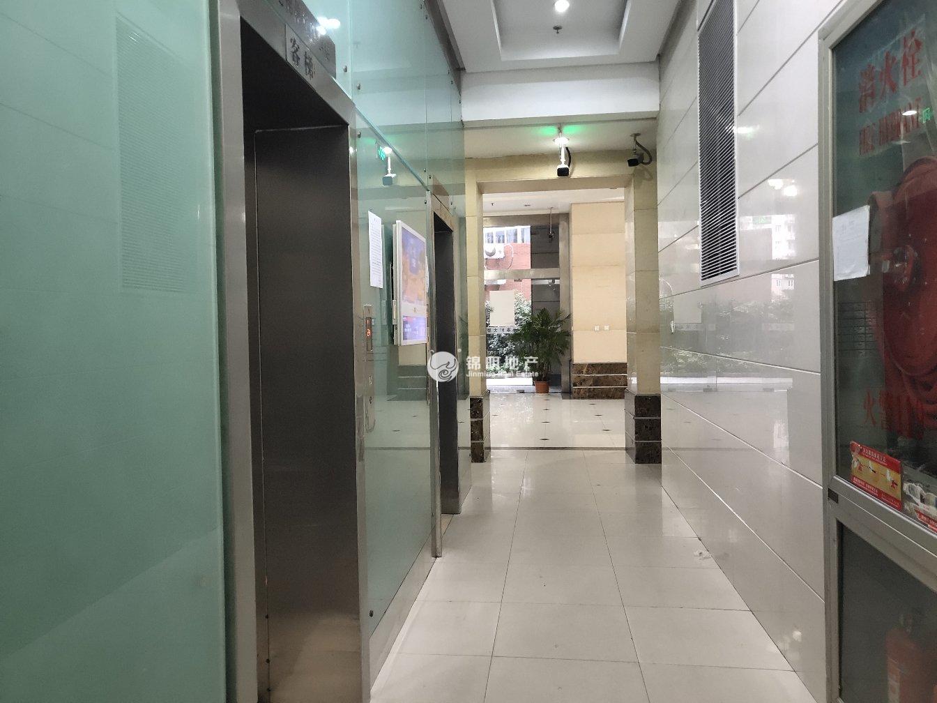 老西门万事利大厦111平米写字楼出租