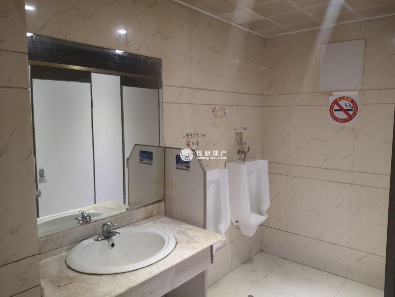 万体馆华鼎大厦300平米写字楼出租