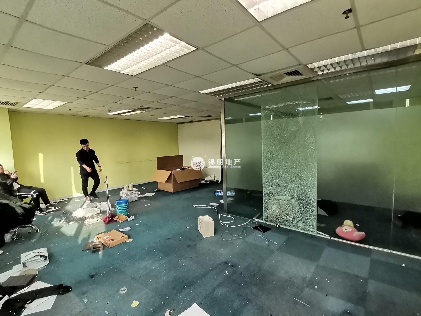 徐家汇兆丰环球大厦97平米写字楼出租