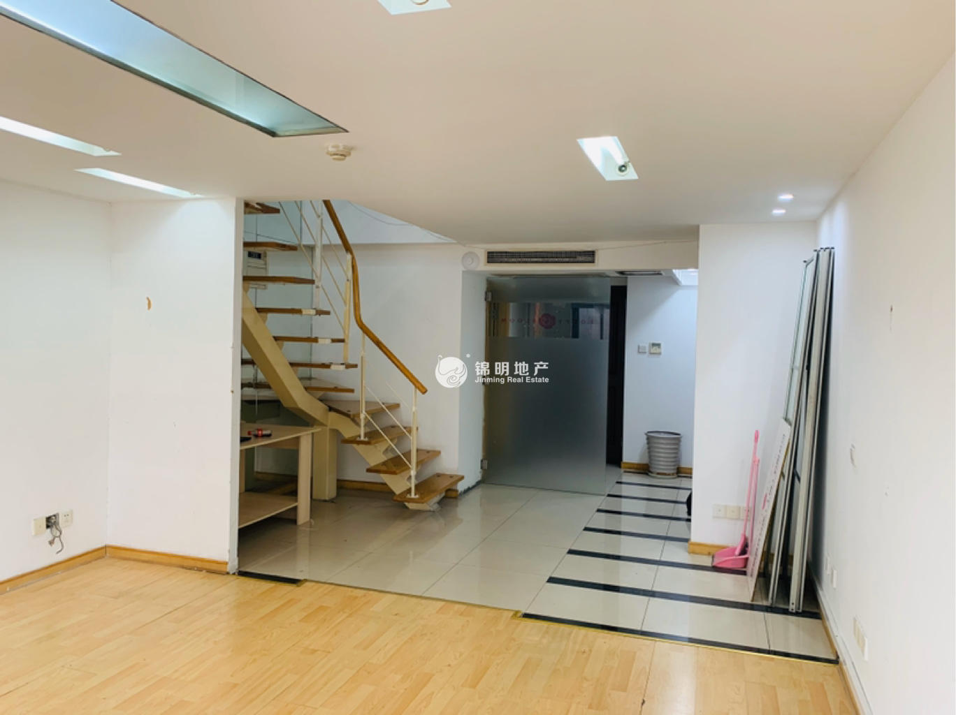 长寿路圣天地商务楼63平米写字楼出租