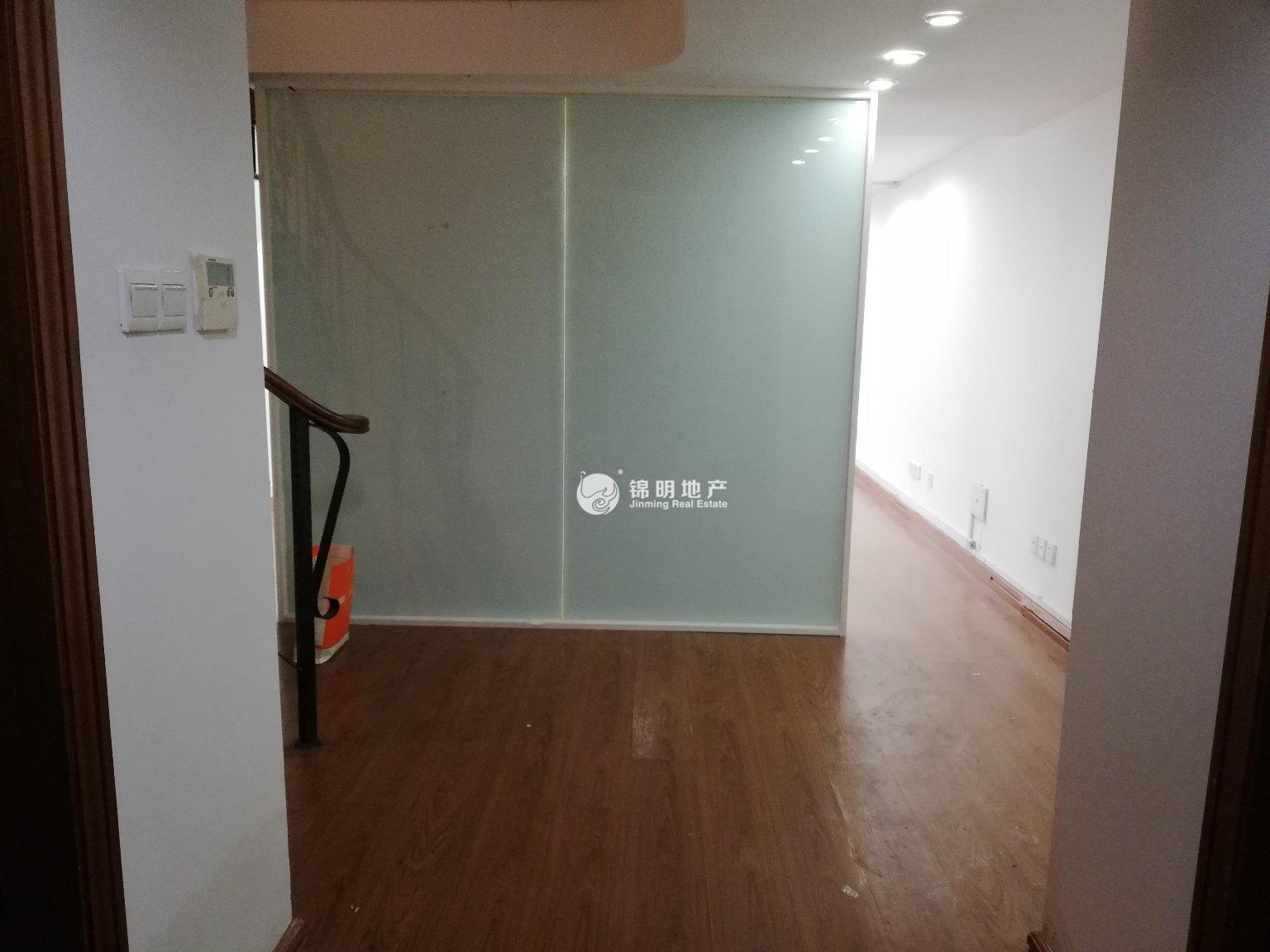 长寿路圣天地商务楼72平米写字楼出租